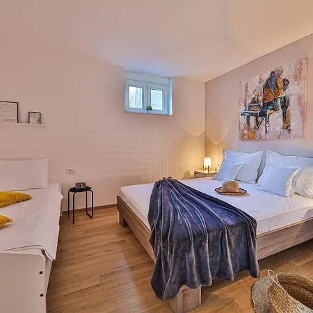 Apartment Trio- An Amazing View Of Split *