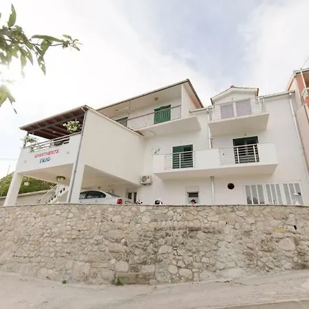 Trio- An Amazing View Of Split Apartment